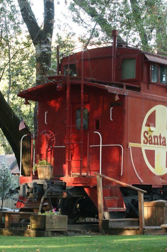 Upper Lake Featherbed Railroad المظهر الخارجي الصورة